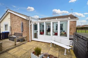Front external- click for photo gallery